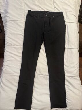 Women’s Black Jeans